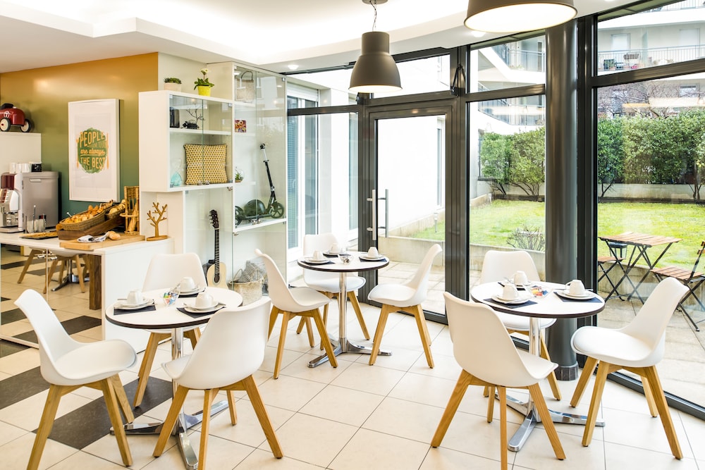Adagio Access Vanves Porte De Chatillon 32/40