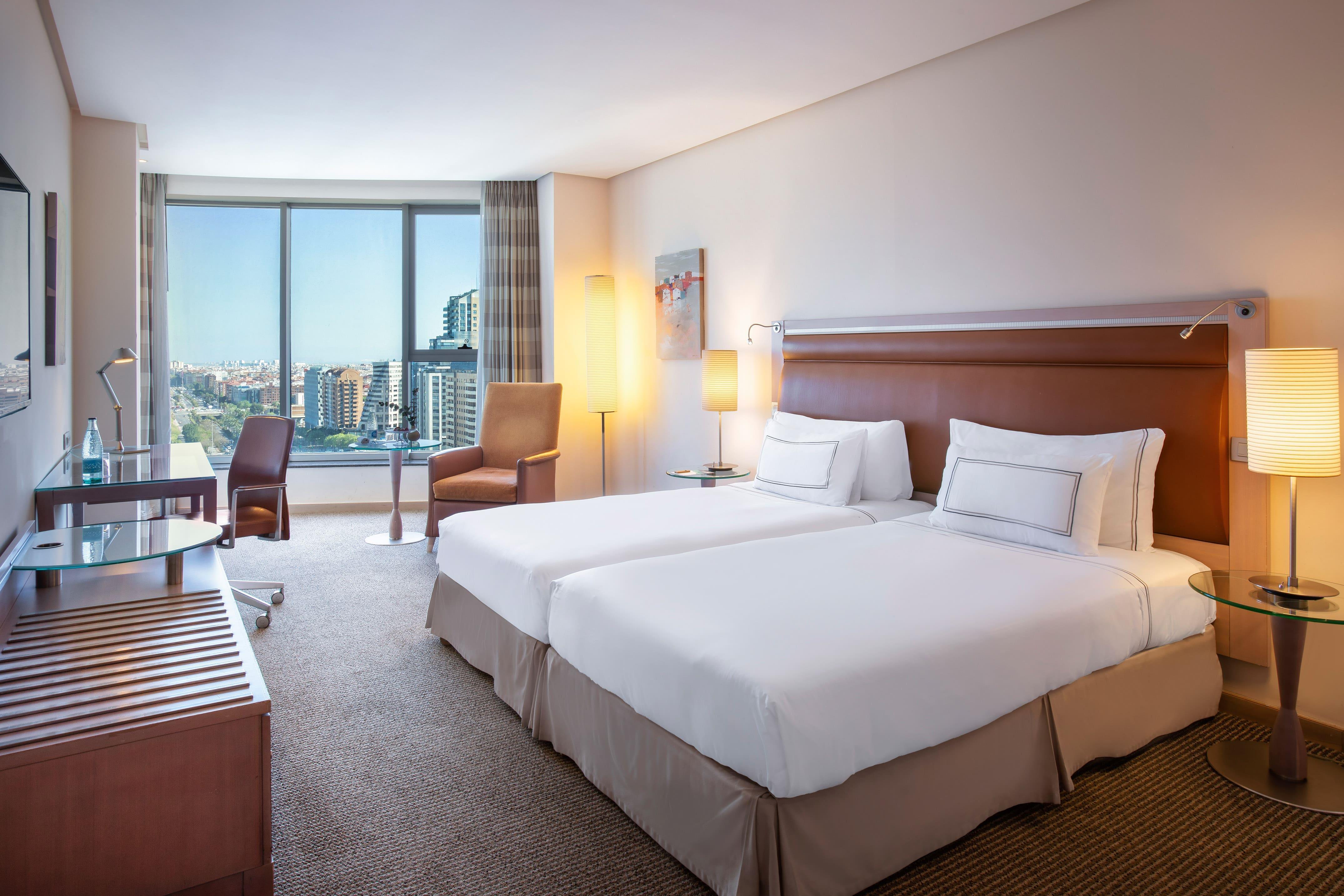 جناح غراند عائلي، Melia Valencia Palacio de Congresos Formely Hilton Valencia 4/17