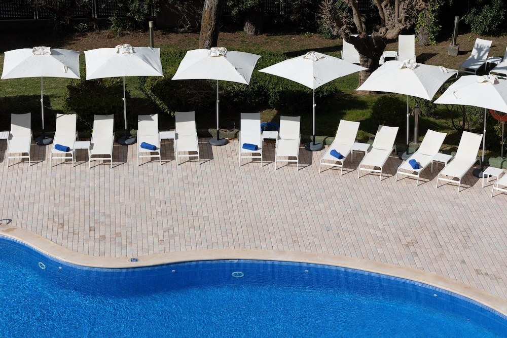 Pabisa Chico - Adults Only 44/49