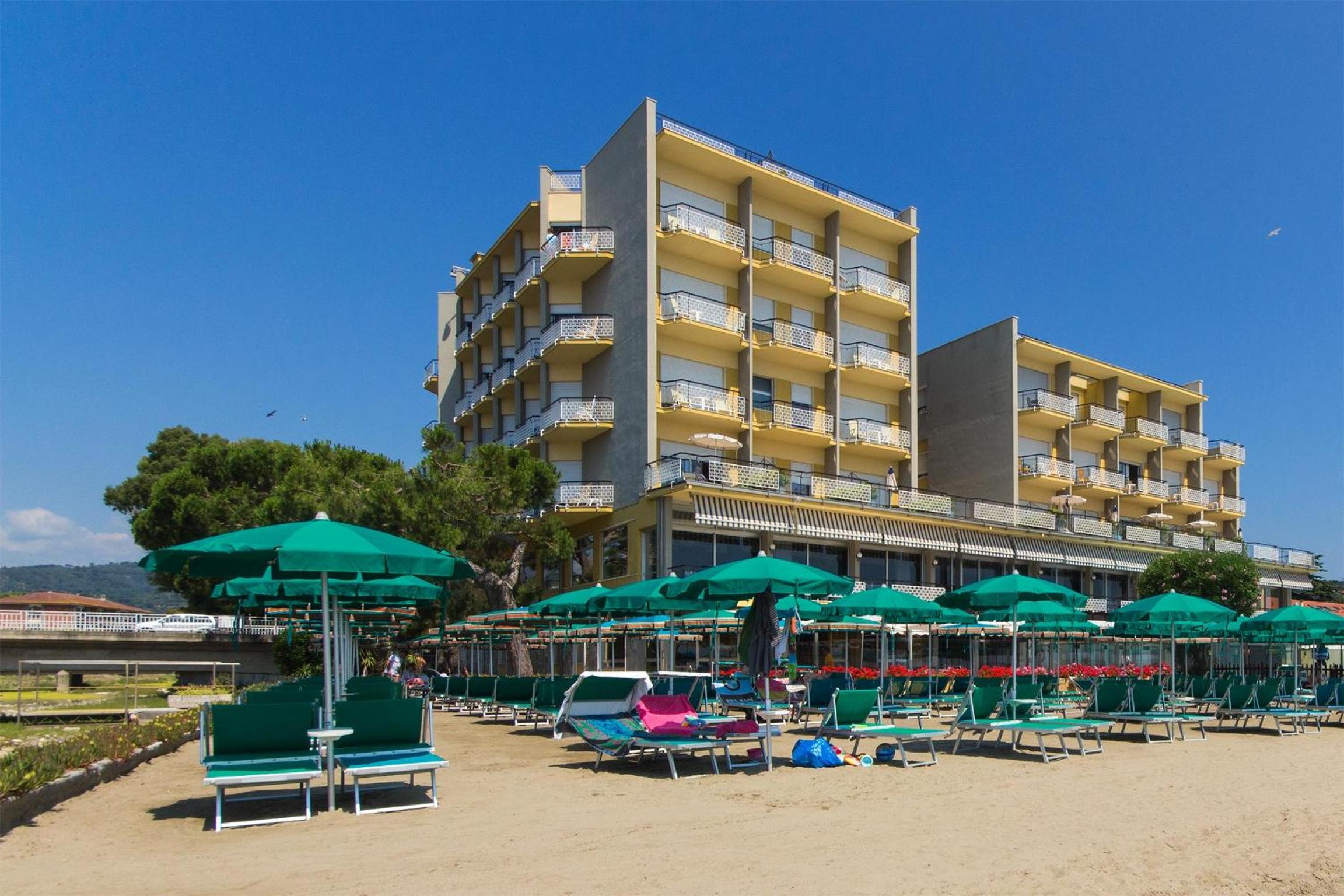 BELLEVUE ET MEDITERRANÉE 49/59