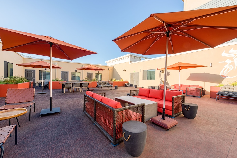 Hotel Lexen - Newhall 28/48
