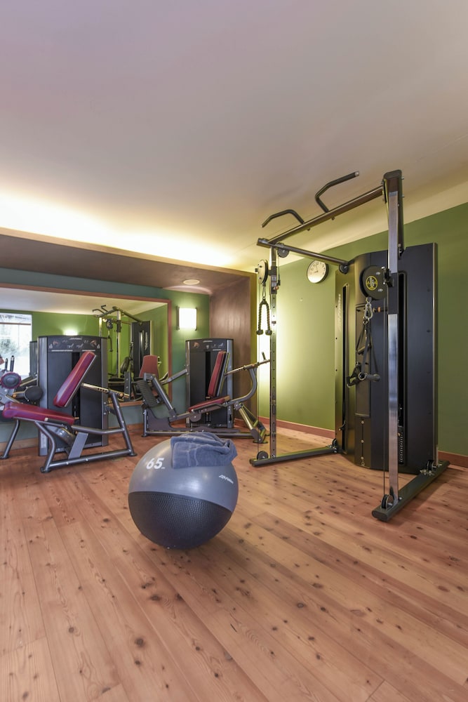 Hotel Adula 33/56