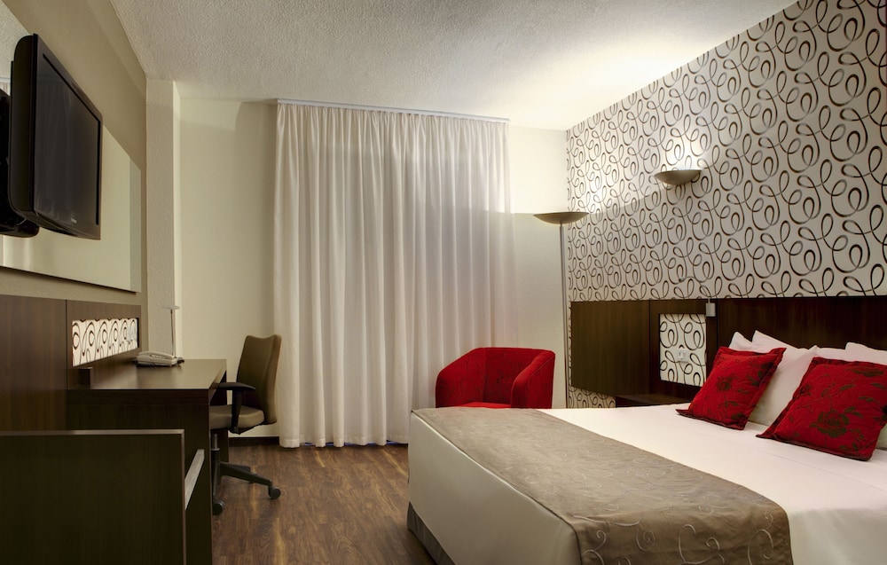 غرفة سوبيريور بسرير مزدوج، Quality Hotel Curitiba 3/4