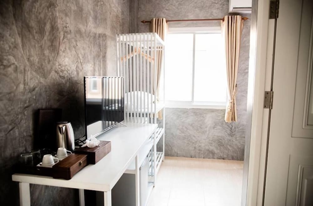 Ban S Avenue Guest House 22/26