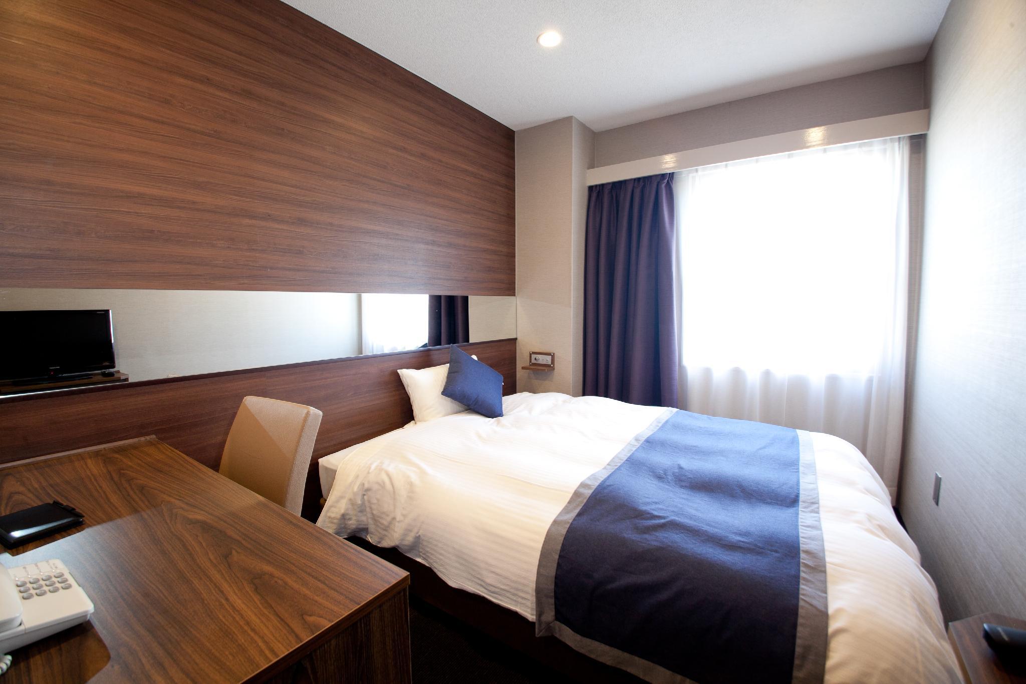 Semi Room, Standard, Single, Semi Double Bed, Smoking