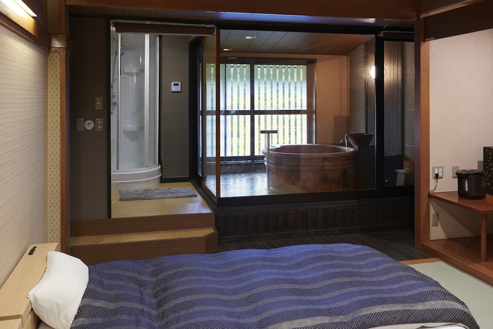 Nikko Garden Hotel 36/50