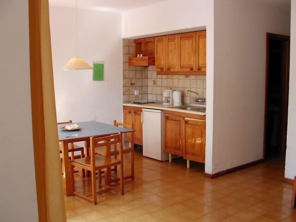 Maribel Apartments 14/31
