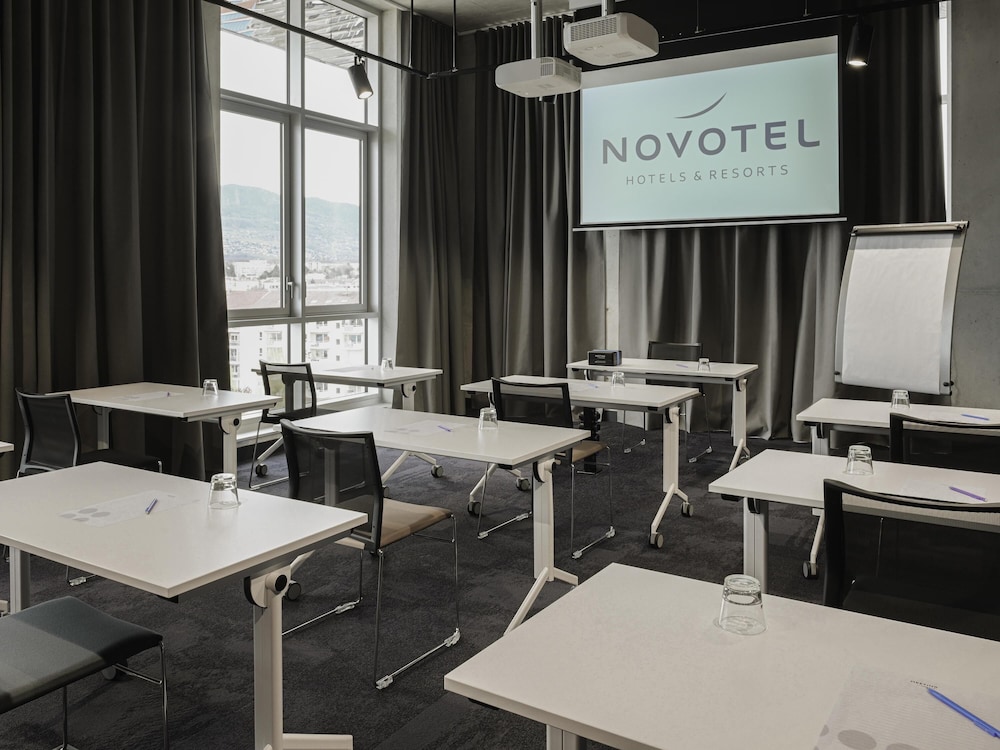 Novotel Annemasse Centre 55/63