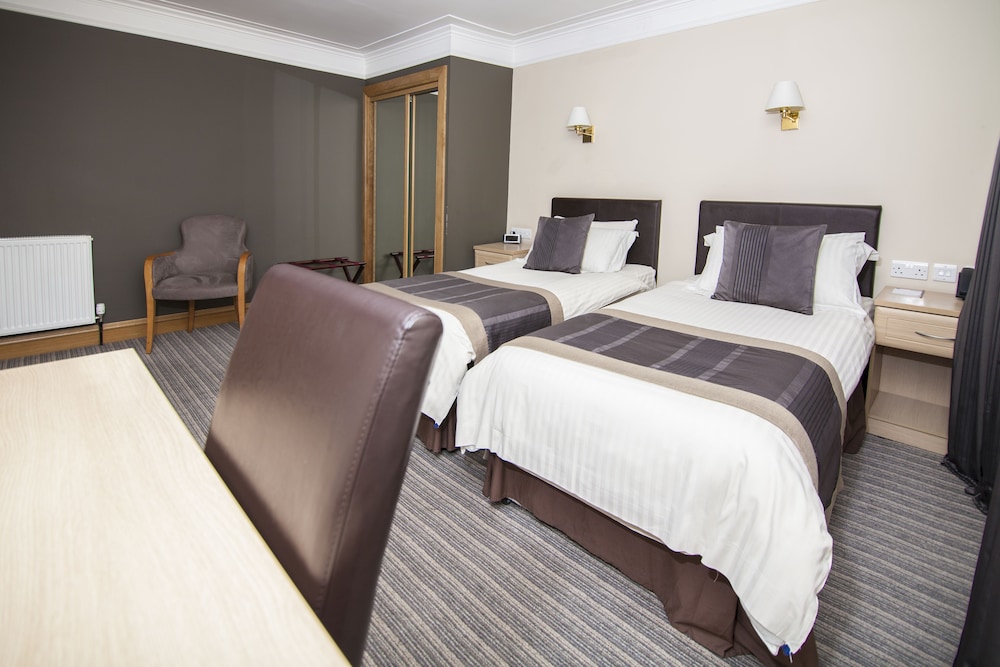 Best Western Burnett Arms Hotel 5/23