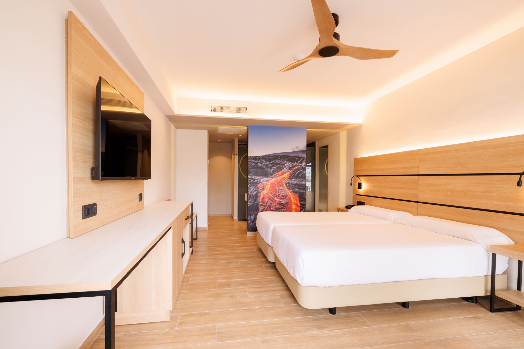Room, Single, Double Bed, Pool View