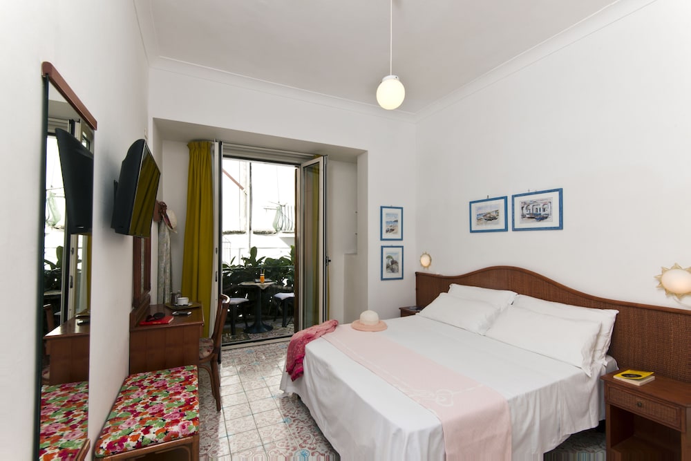 Hotel Ulisse 16/62