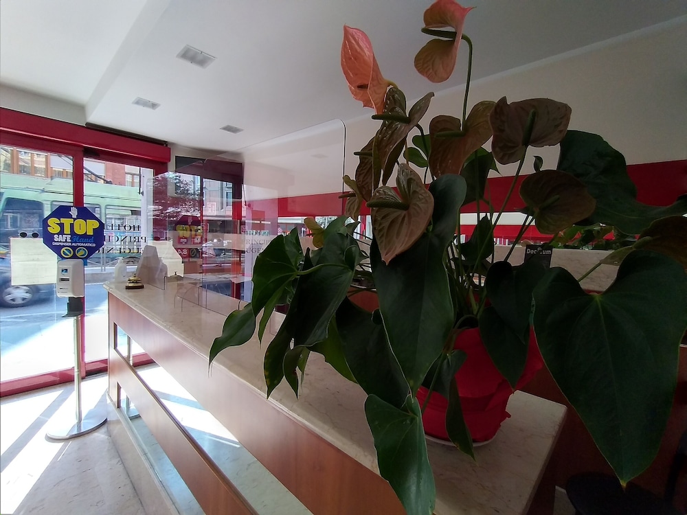 Hotel Principe Eugenio 54/61
