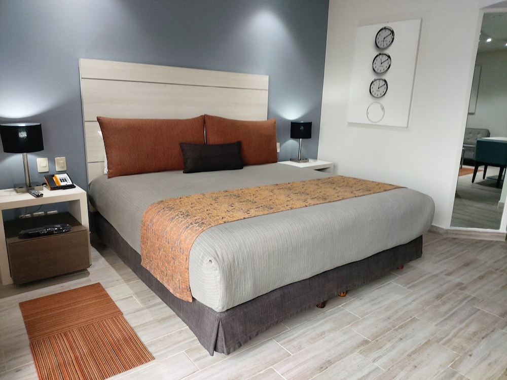 Real Inn Perinorte 25/56