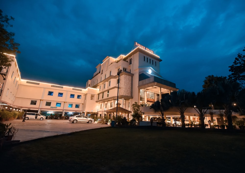 Konark Grand Hotel 2/50