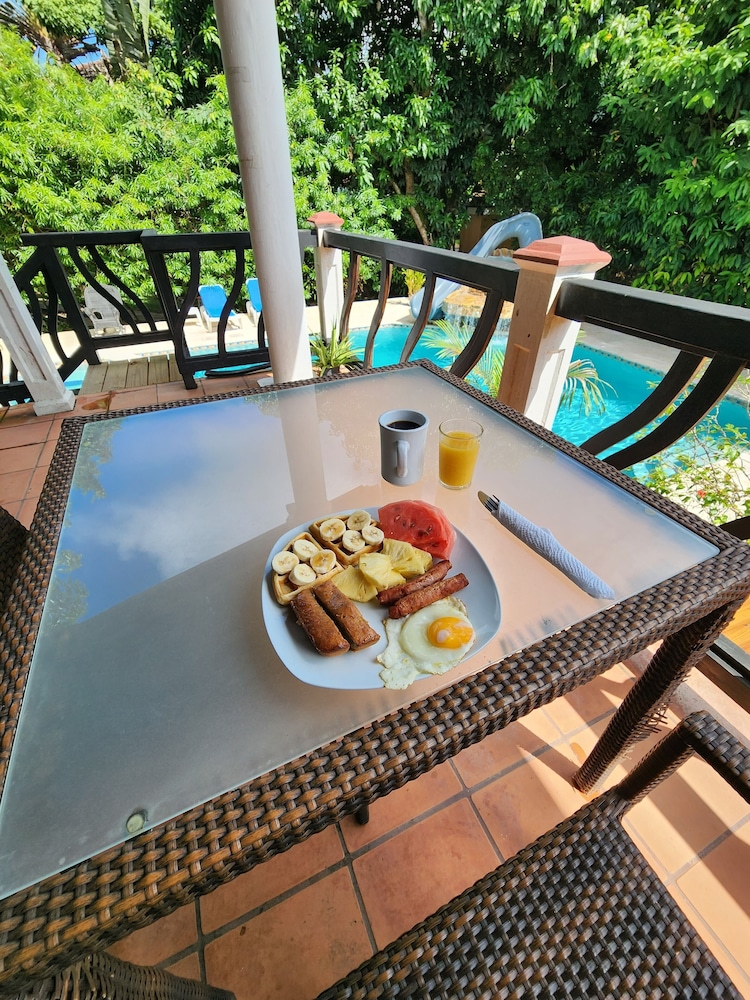 Caribbean Shores Bed & Breakfast 29/50