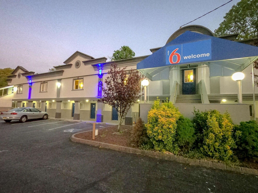 Motel6 Toms River, NJ - Near Seaside Heights 60/69