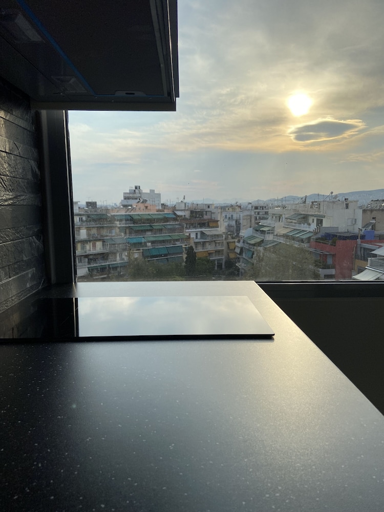 Connect Studios & Apartments 38/47