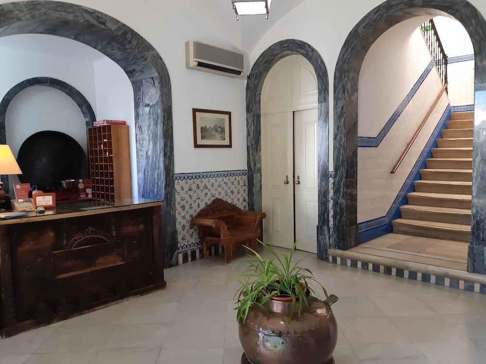 Hotel de Moura 8/50