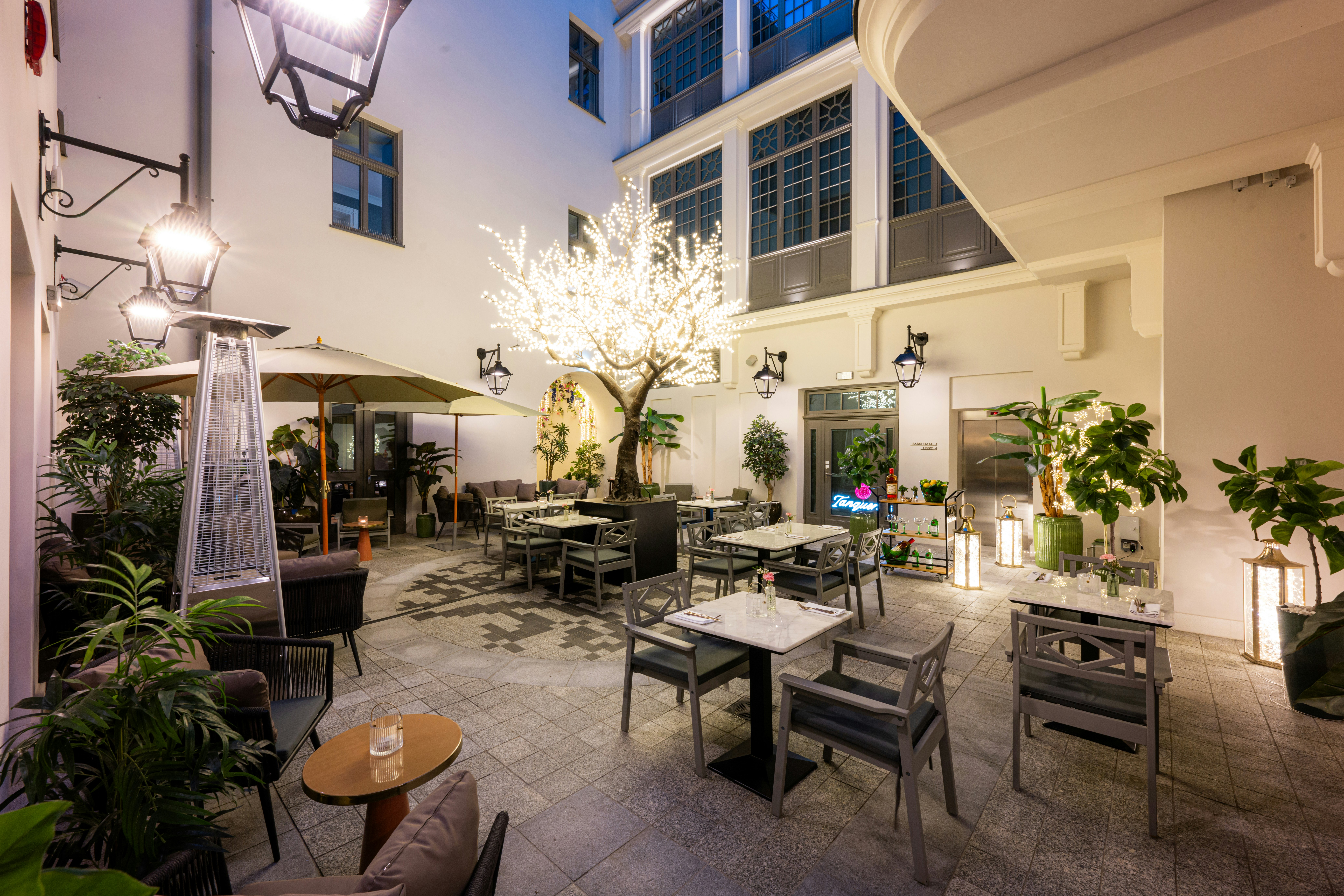 Hotel Saski Krakow, Curio Collection by Hilton 32/51