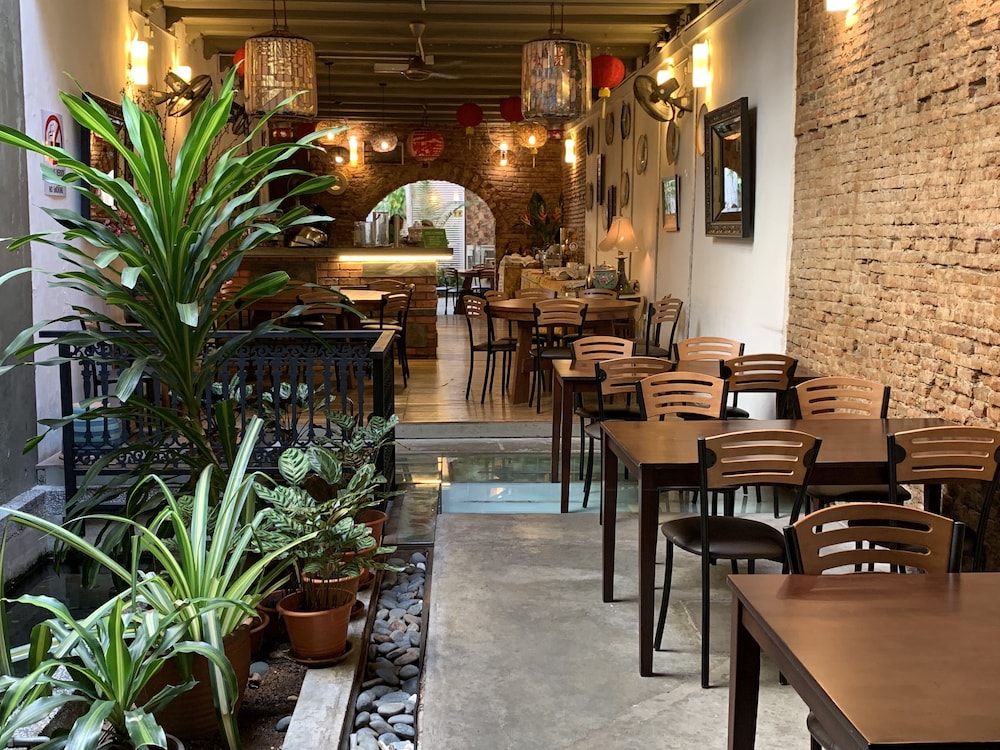 Courtyard At Heeren Boutique Hotel 47/52