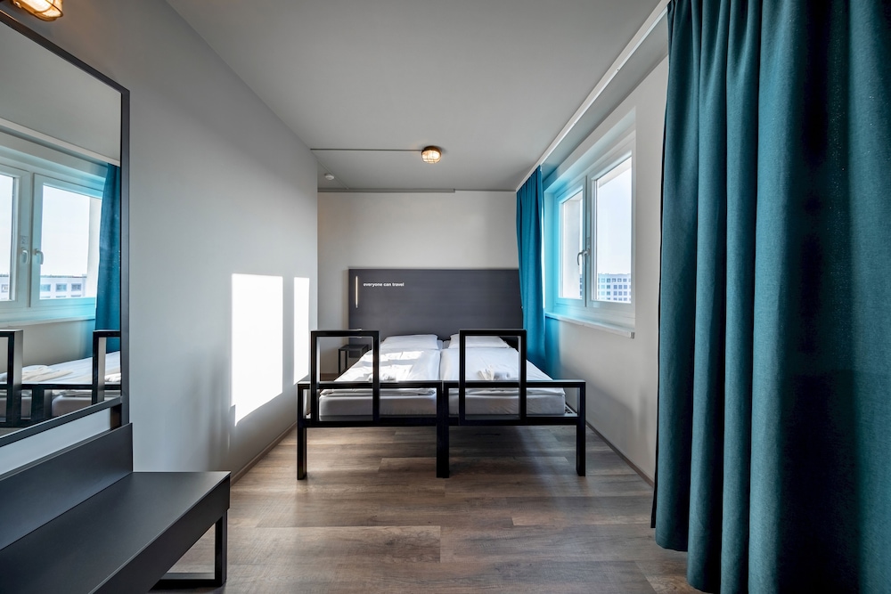 a&o Berlin Kolumbus 25/71