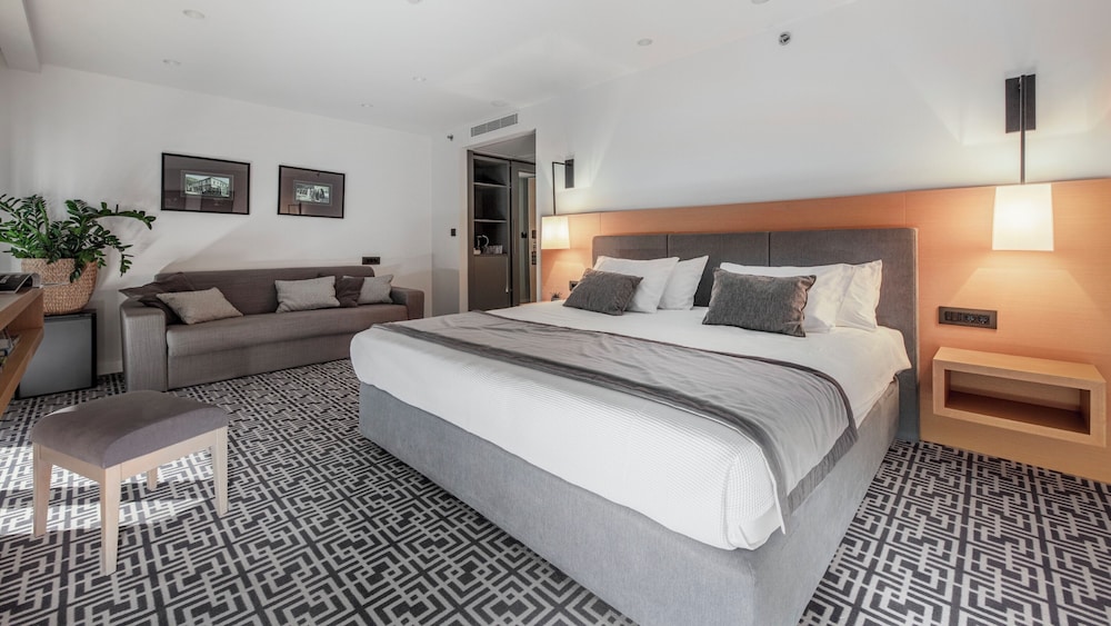 Classic Room with Balcony