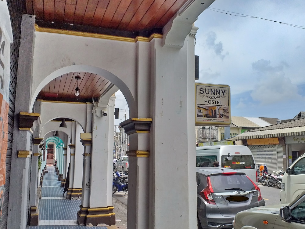 Sunny Hostel Phuket 20/29