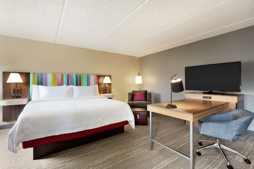 Hampton Inn Houston-Brookhollow 22/59