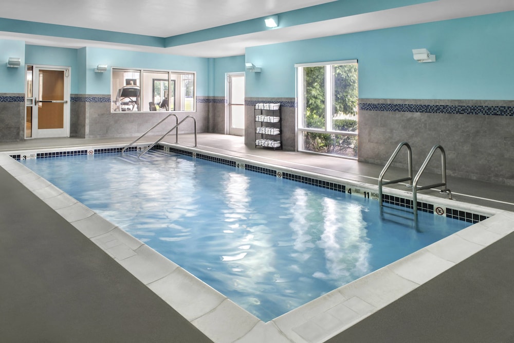 Springhill Suites By Marriott Long Island Brookhaven 6/21