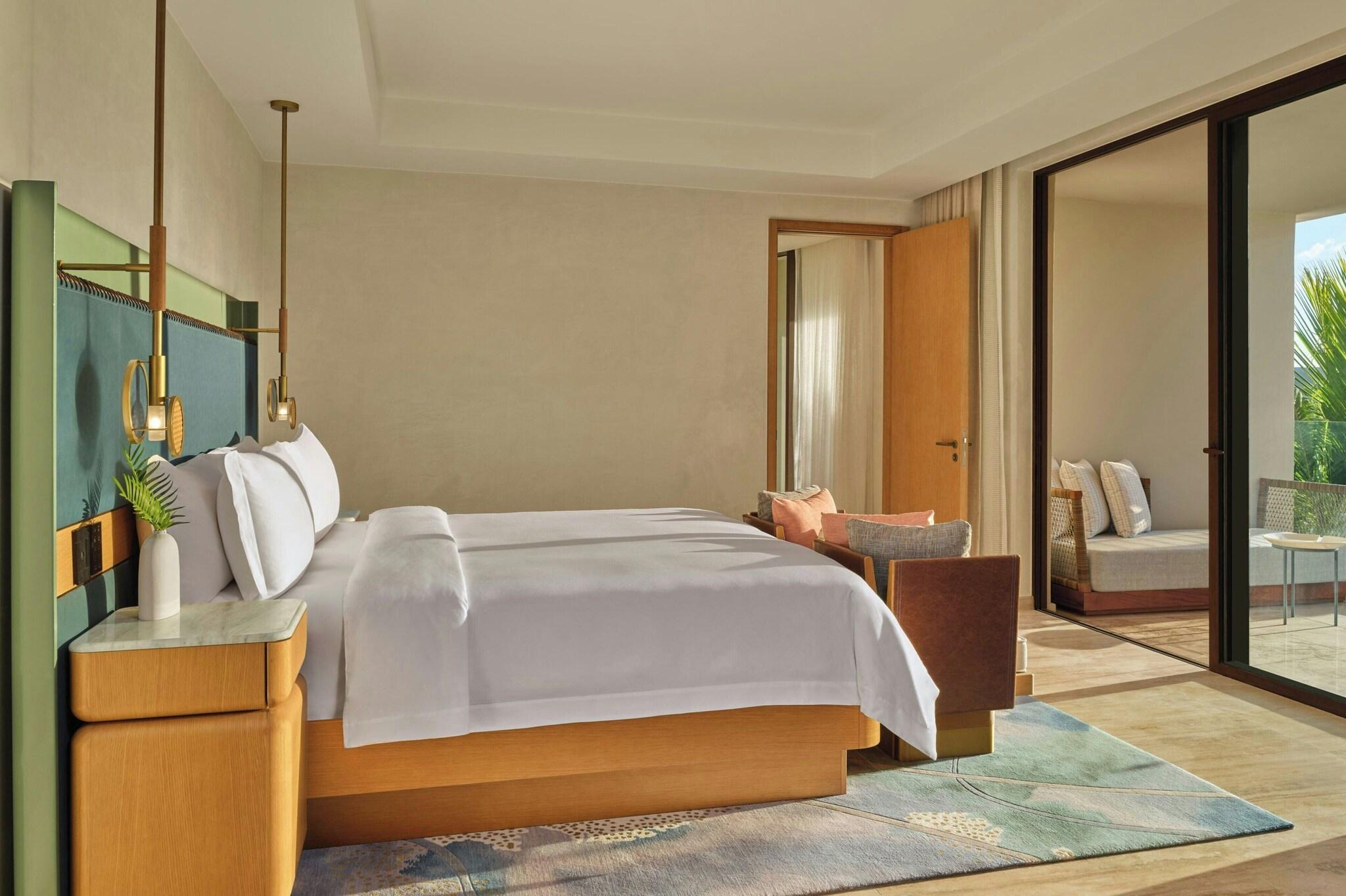 Suite, Golf Course View