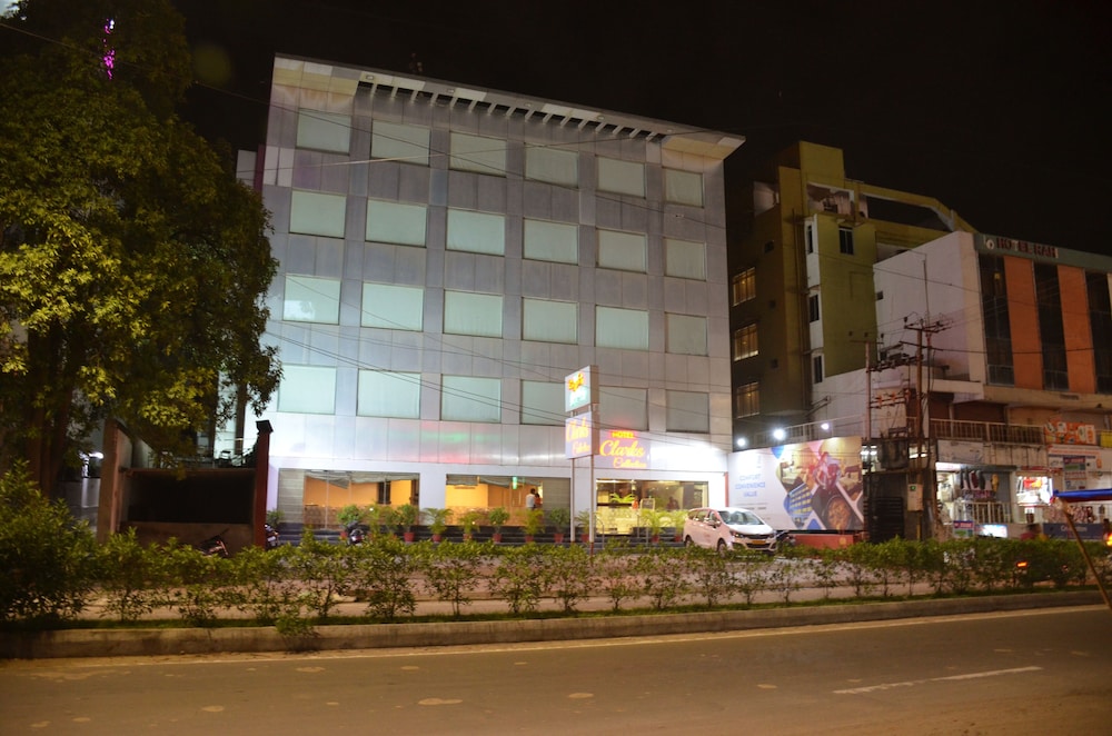 Hotel Clarks Collection Vadodara 2/50