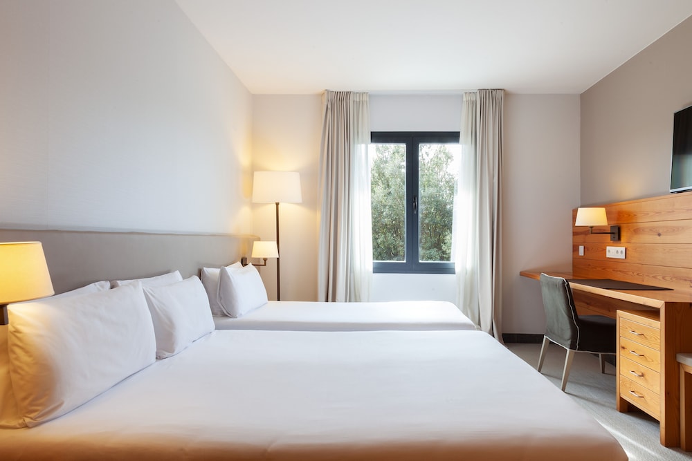El Montanya Resort & Spa 23/81