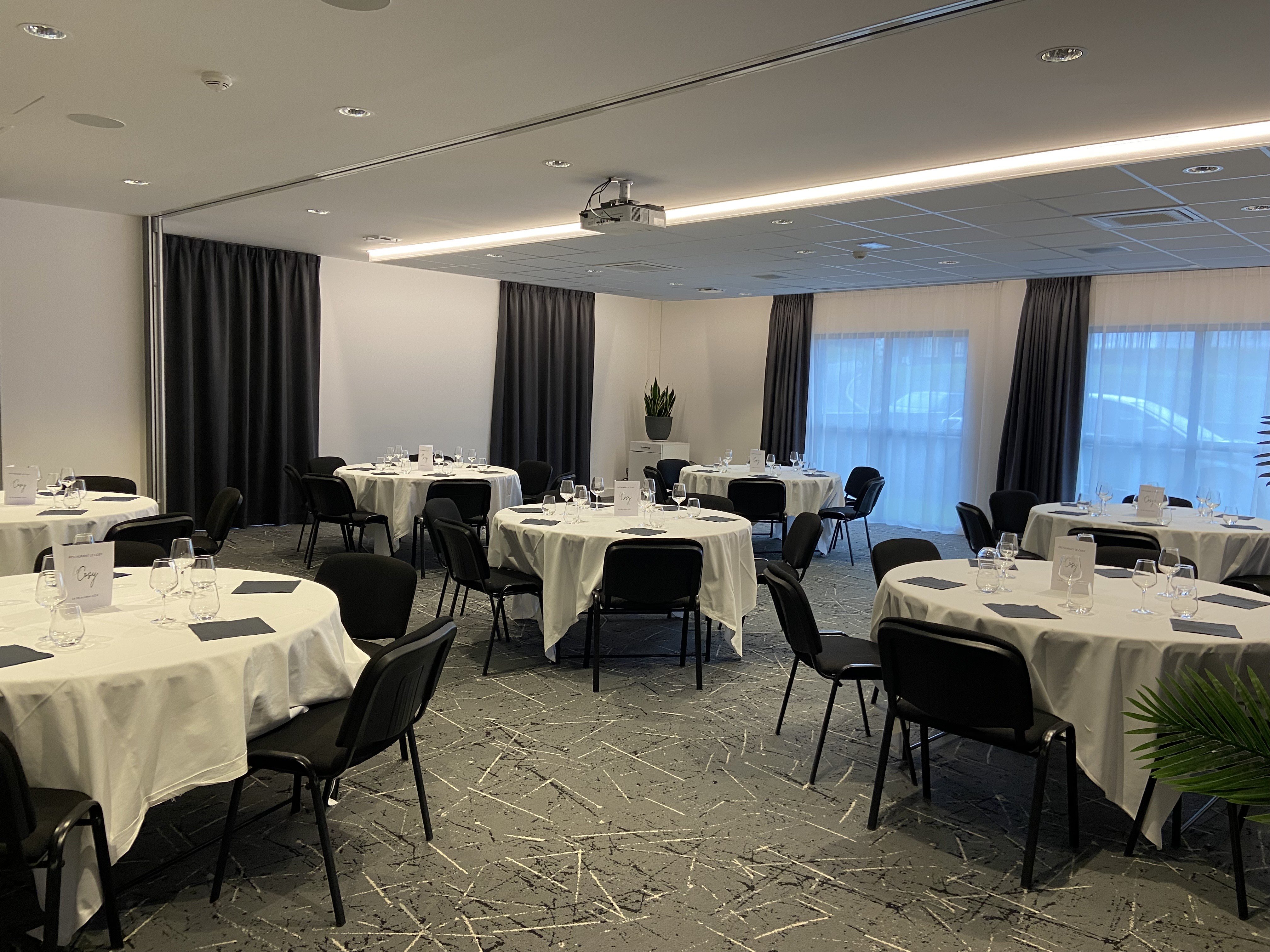 Holiday Inn Dijon Sud Longvic 41/45