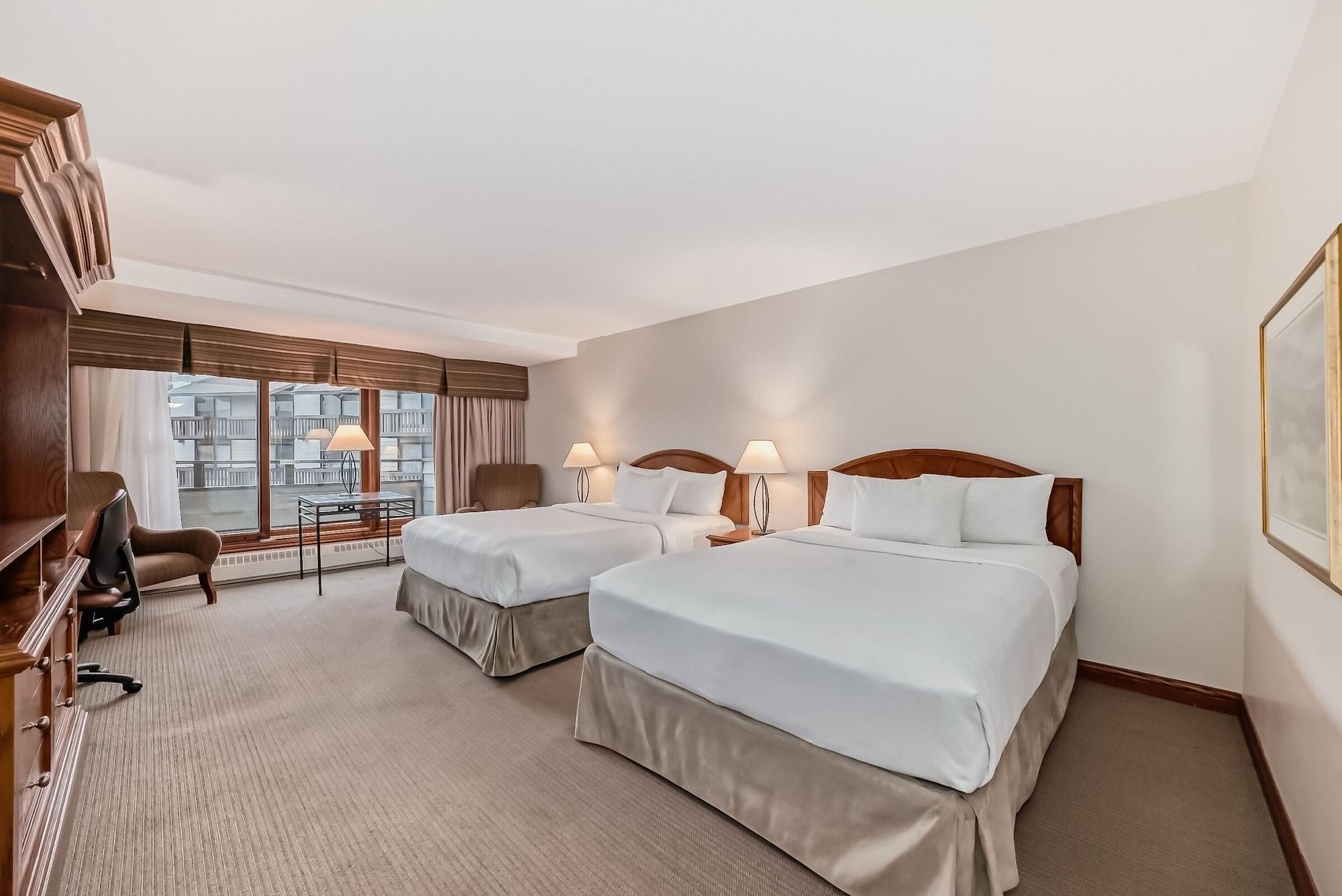 Executive, 2 Queen Beds, No Air Condition