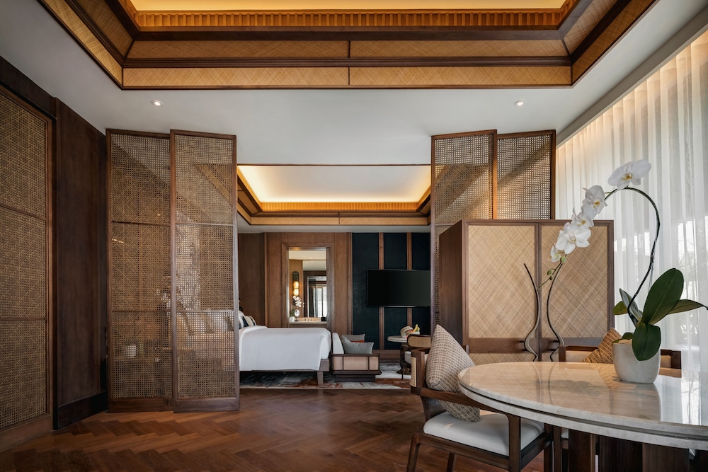 The Meru Sanur 49/49
