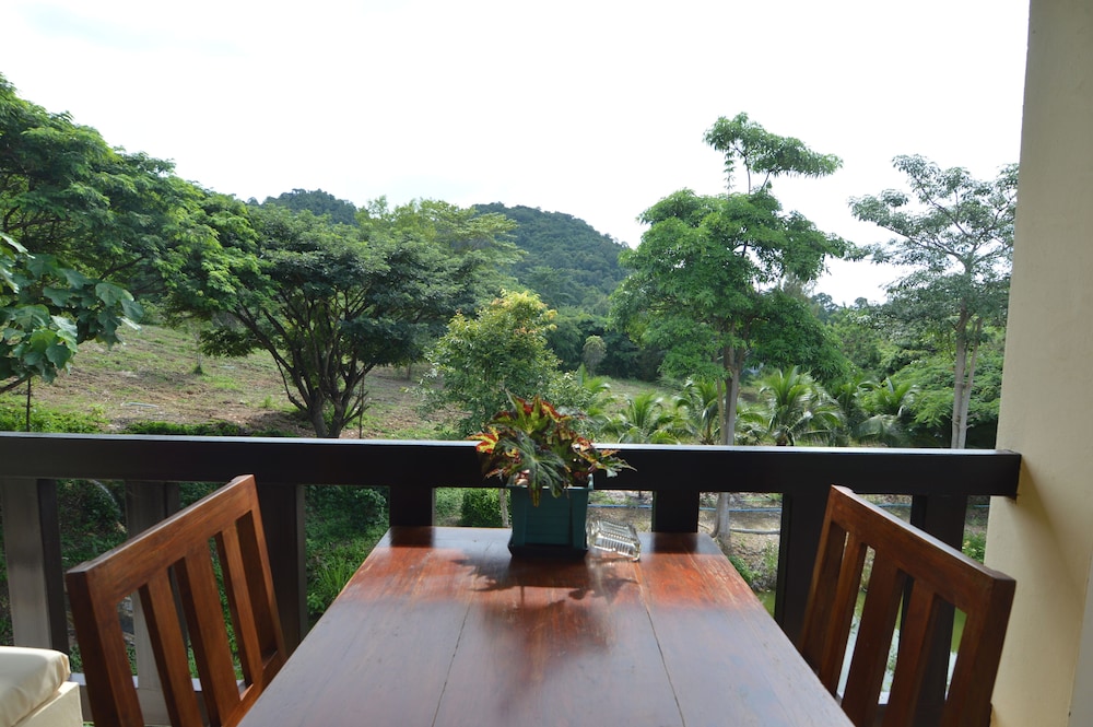 Villa Khao Phaengma 33/50