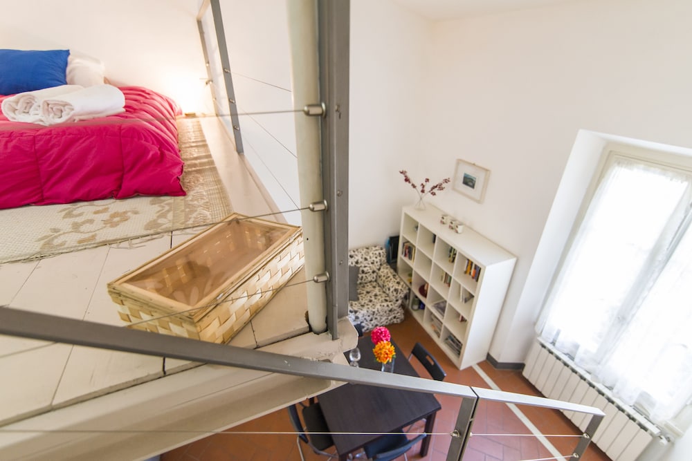 Della Scala Modern Apartment 16/24