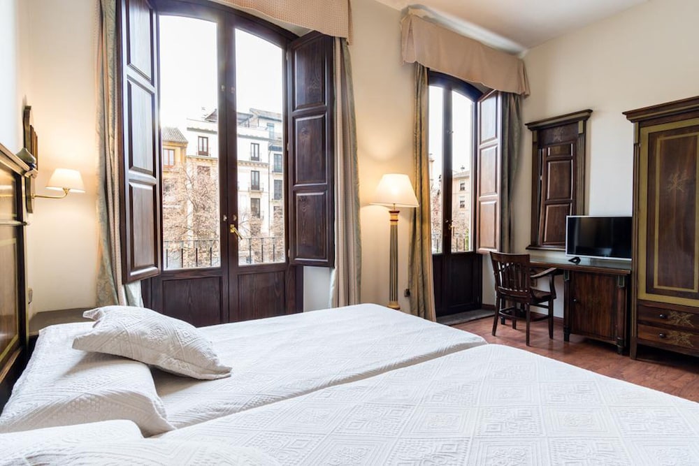 Plaza Nueva Hotel 35/67