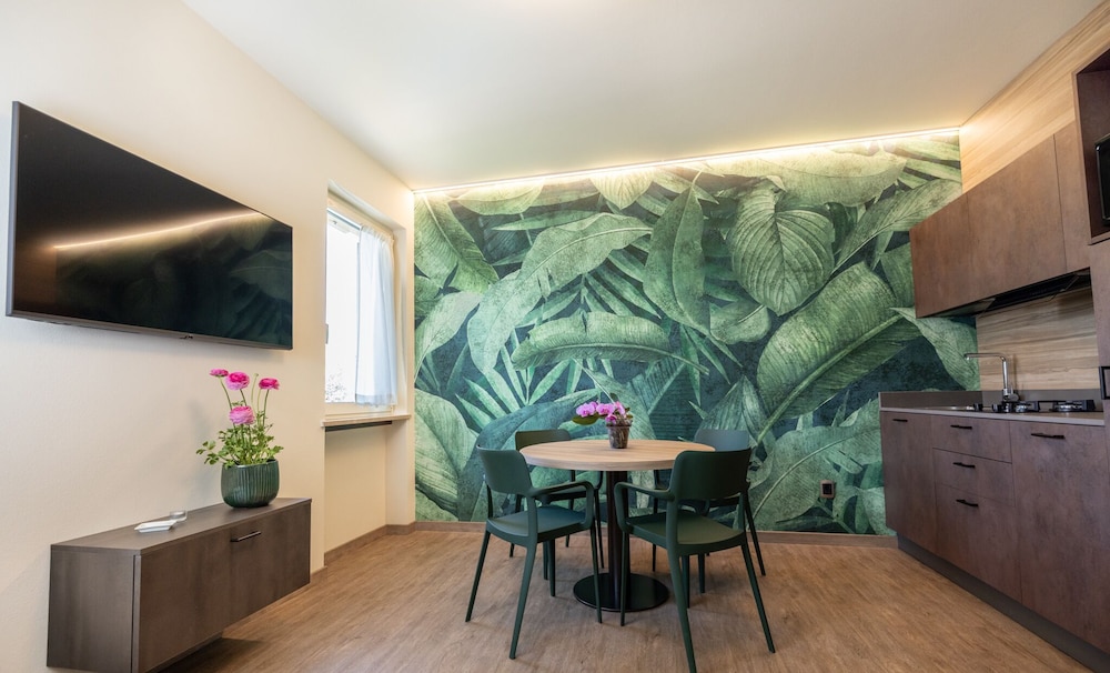 Hotel Residence Alesi 33/50