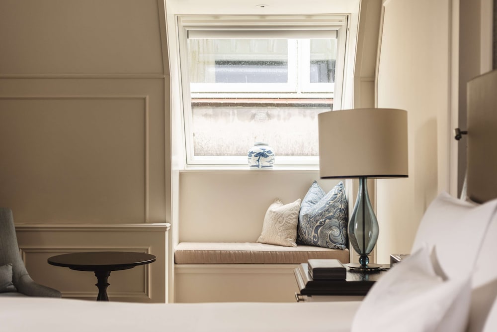 Waldorf Astoria Amsterdam 44/95