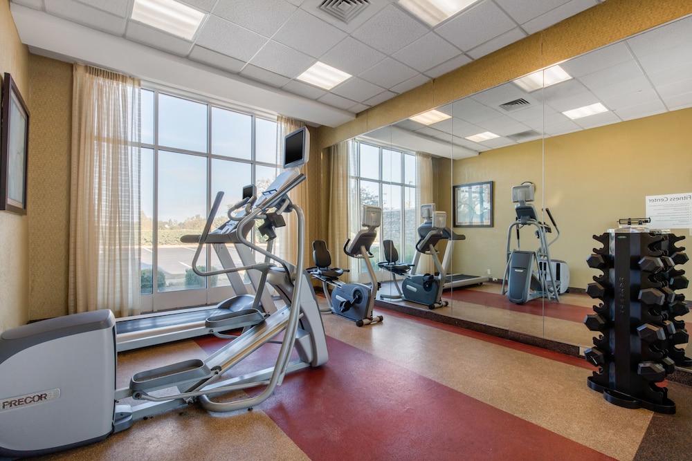 Holiday Inn Southaven Central Memphis 35/66