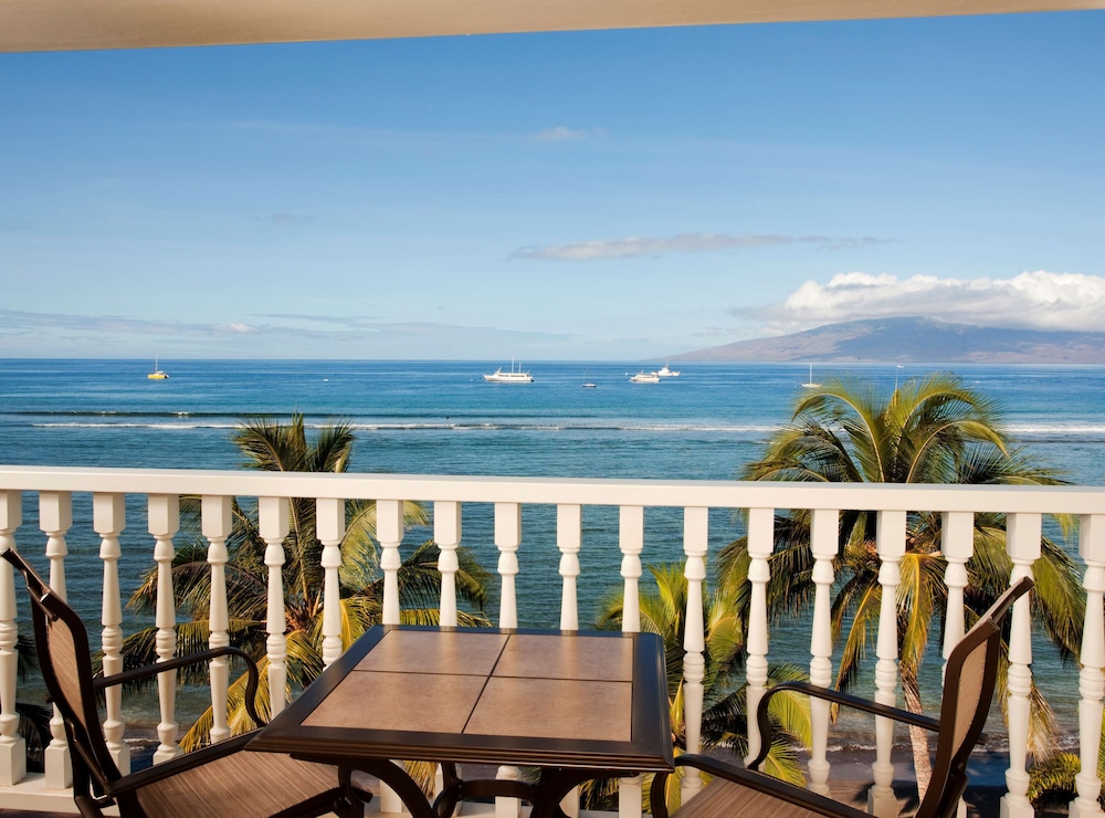 Lahaina Shores Beach Resort 29/57
