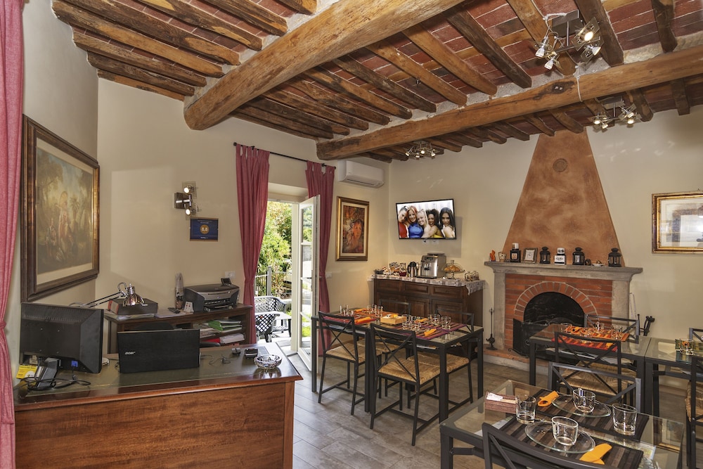 Art Gallery B&B 27/33