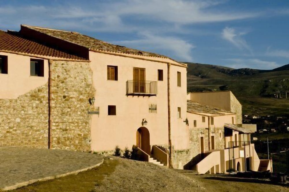Agriturismo Masseria La Chiusa 45/50