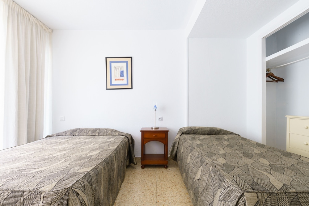Apartamentos Maja 12/48