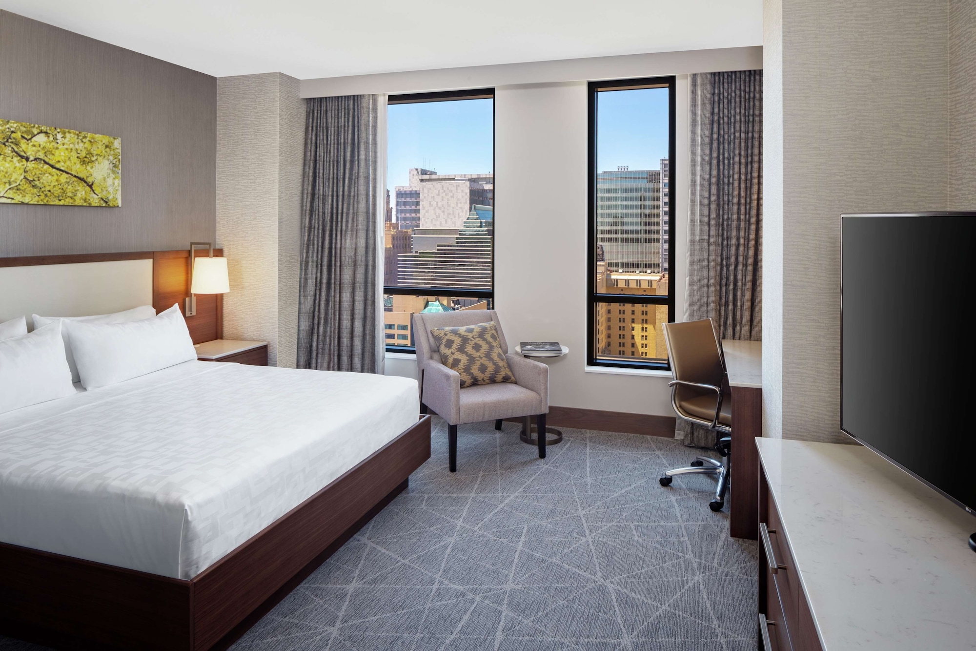 Concierge, Suite, King Bed