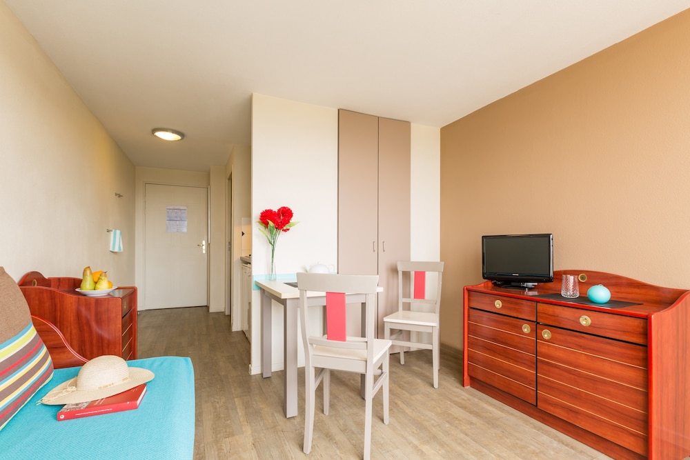 Pierre & Vacances Residence Port Guillaume(Formerly Maeva Residence) 33/72