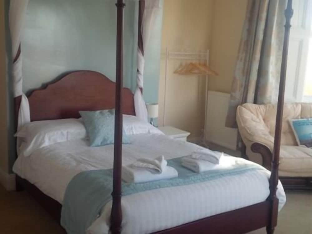 Room, Double Bed