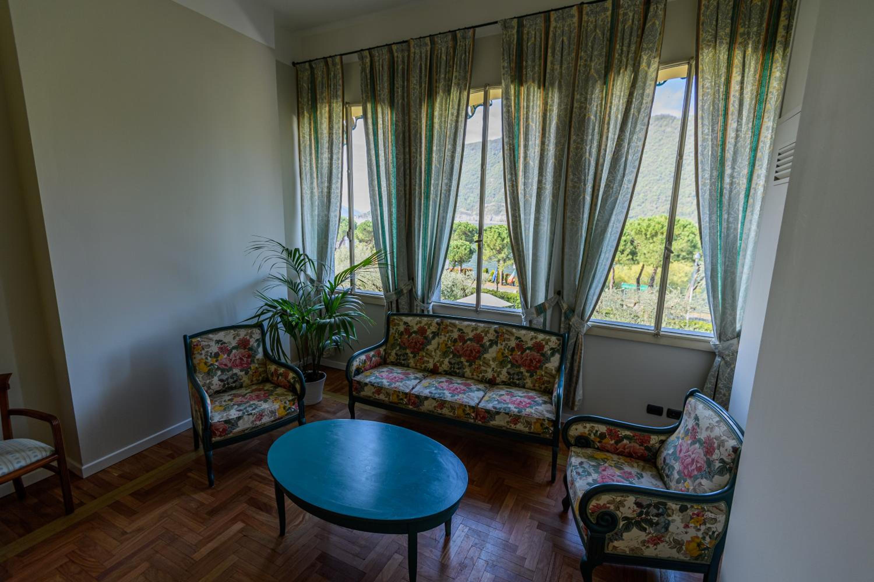 HOTEL VILLA KINZICA 30/53