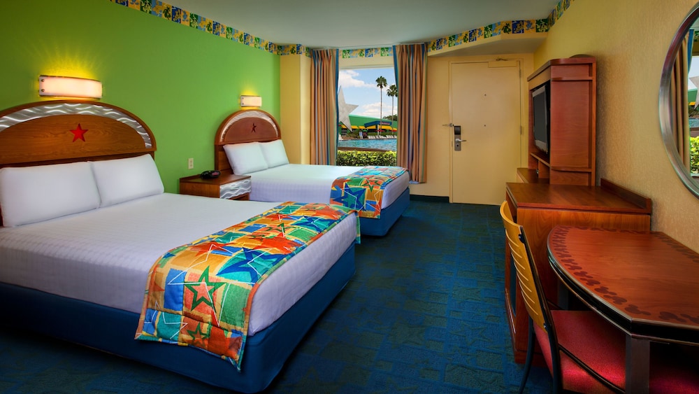 Disneys All Star Sports Resort 10/41